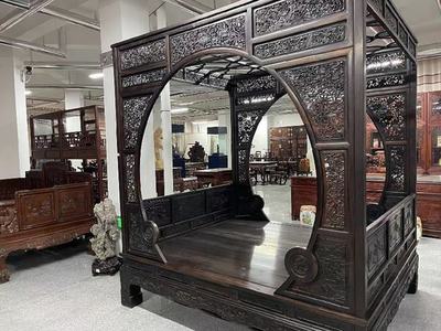 陽(yáng)信縣水落坡鎮(zhèn)年銷售古典家具古玩60余億元